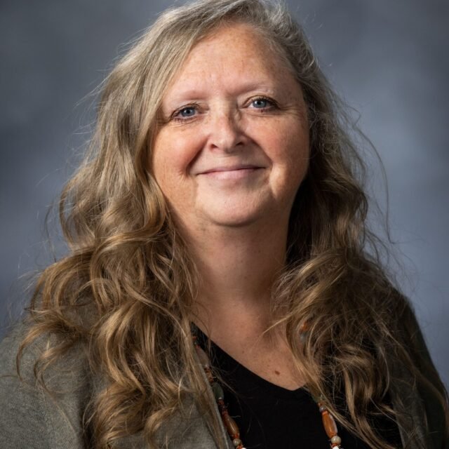 2211-26 Besendorfer, Shanna 11